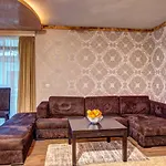 Forest Nook Guest house