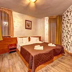 Guest house Forest Nook 4*