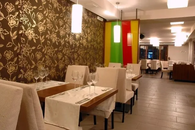 Pensionat Forest Nook 4*